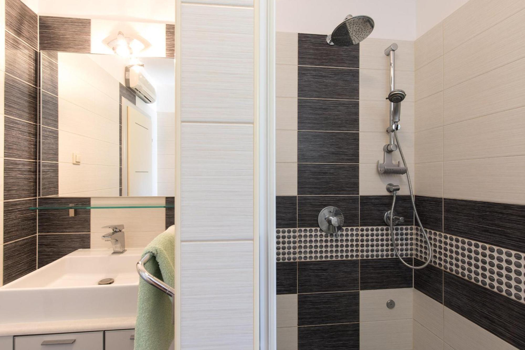 Holiday Home Ore Malinska Ngoại thất bức ảnh