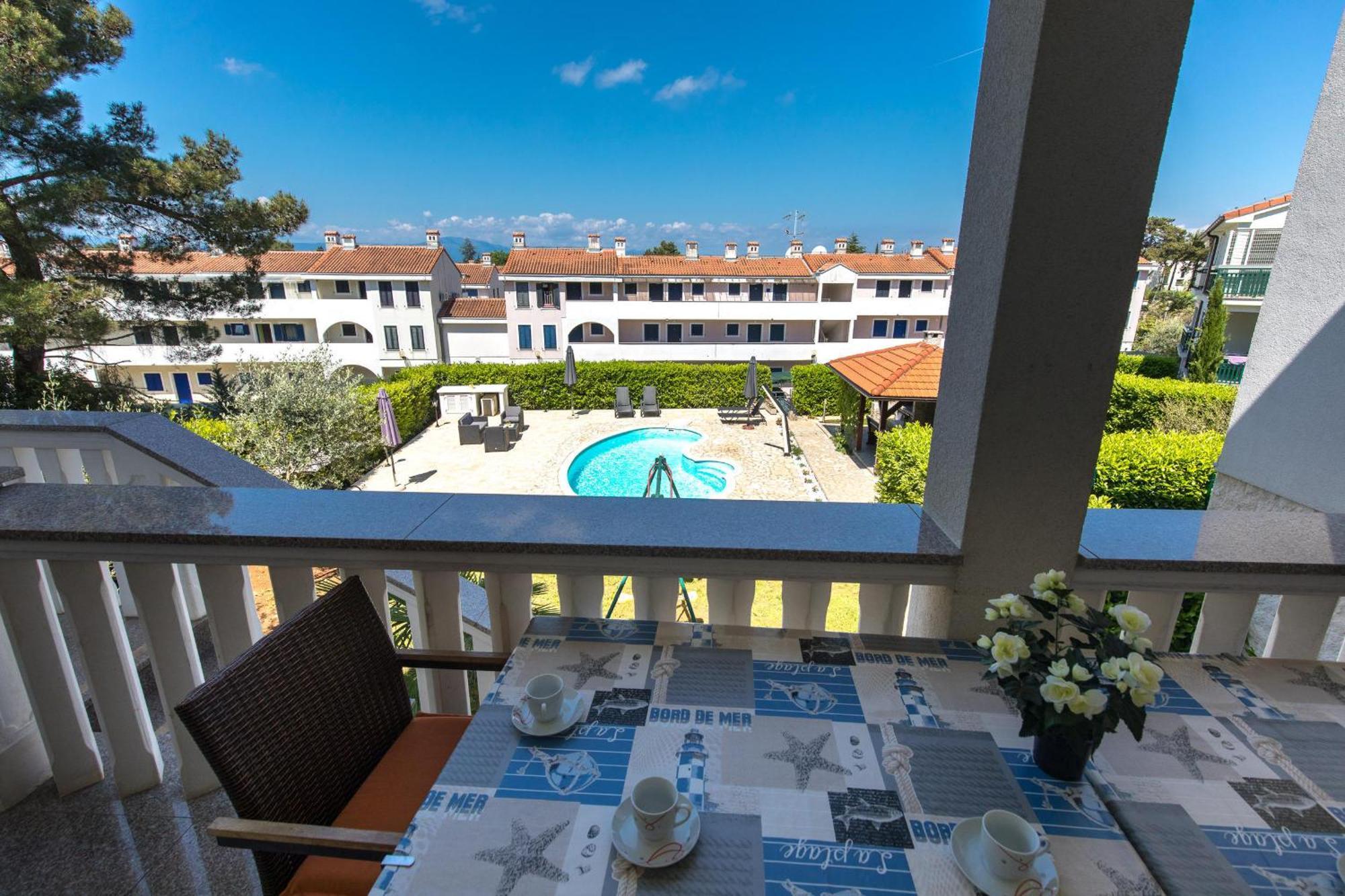 Holiday Home Ore Malinska Ngoại thất bức ảnh
